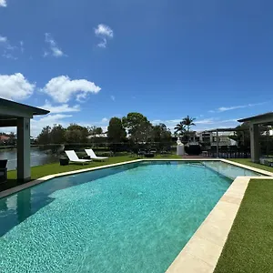 Lakeside Retreat Guest house Gold Coast